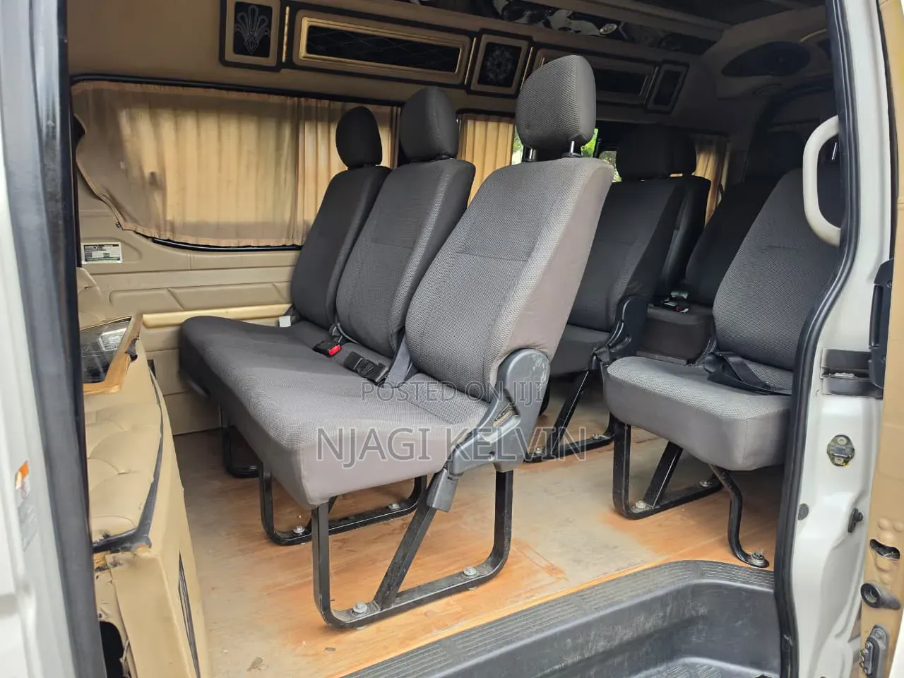 Toyota HiAce 2018 White