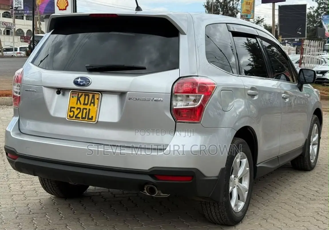Subaru Forester 2013 Silver