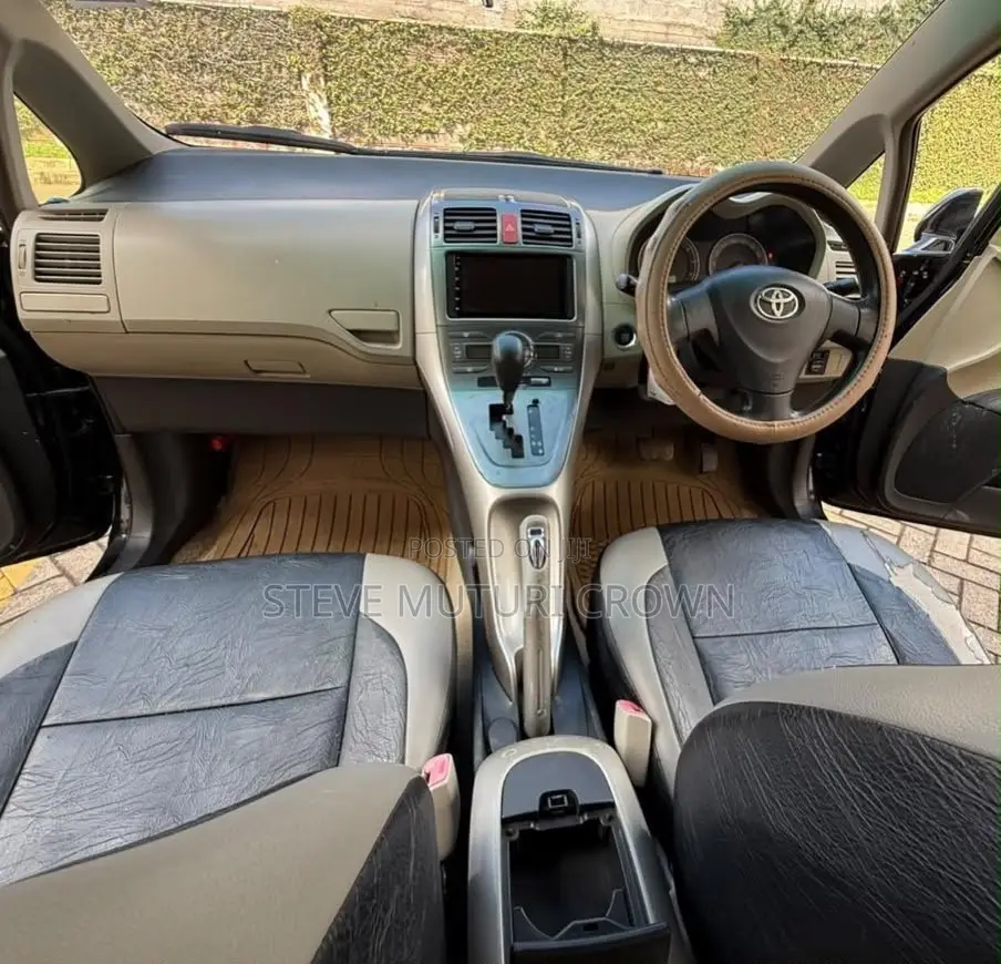 Toyota Auris 2008 Black