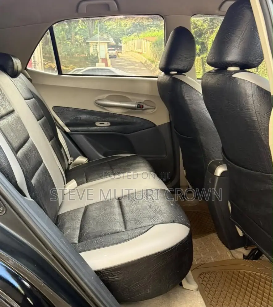 Toyota Auris 2008 Black