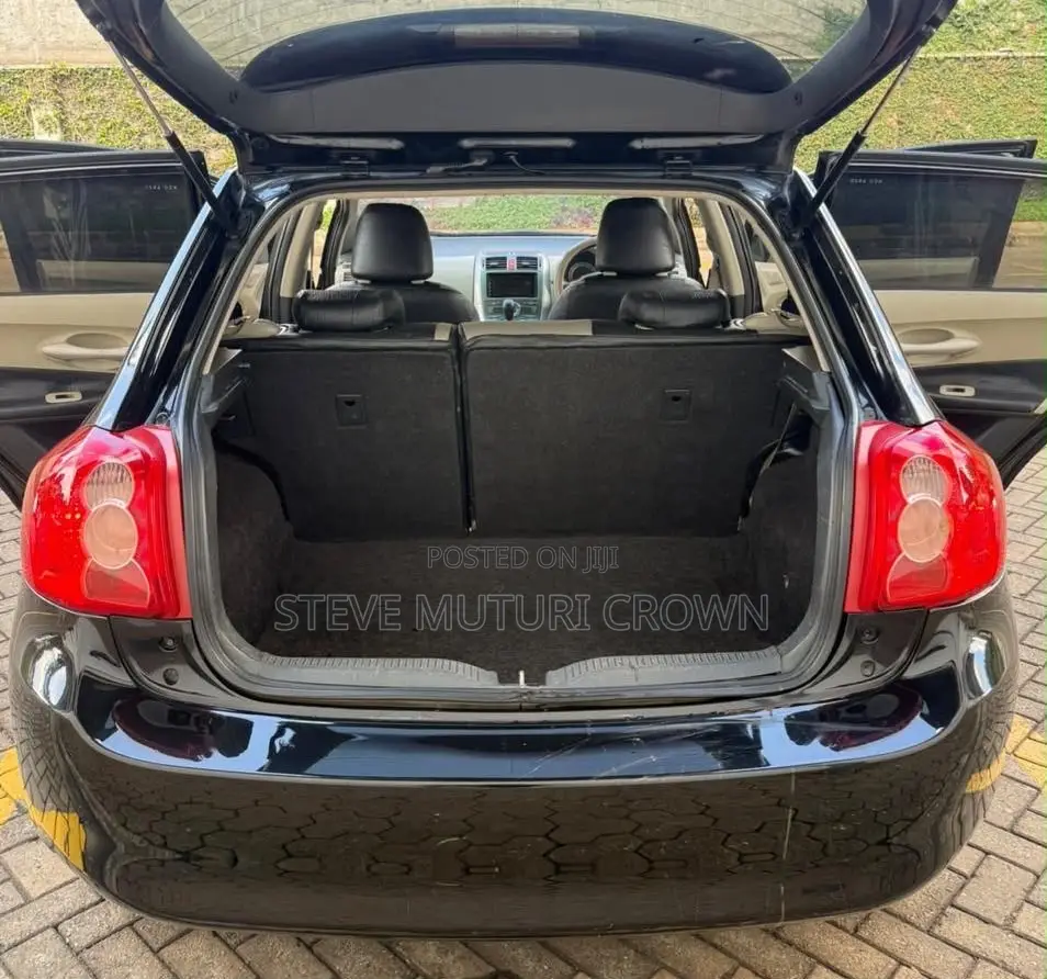 Toyota Auris 2008 Black