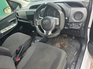 Toyota Vitz 2015 White