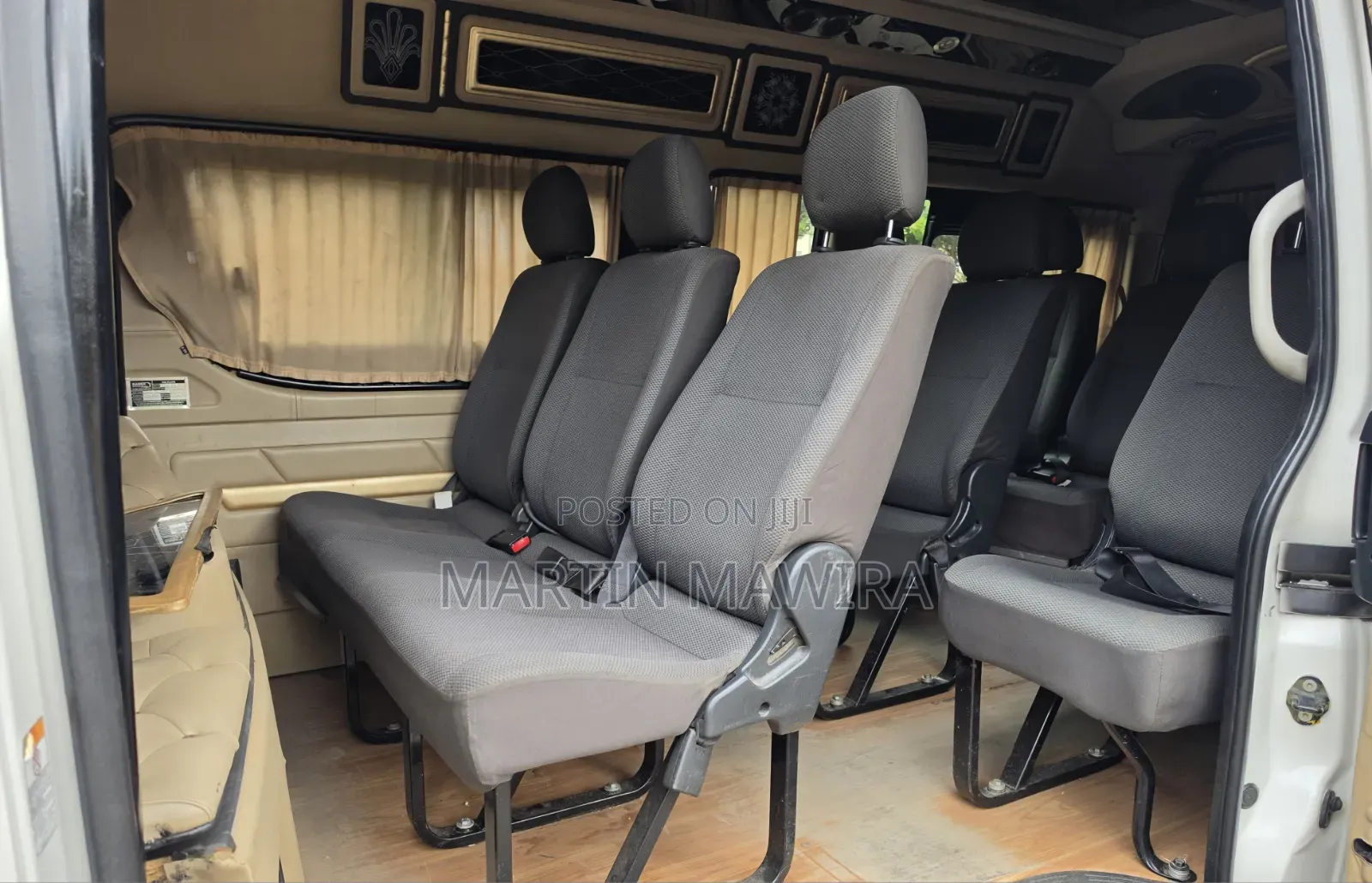 Toyota HiAce 2018 White