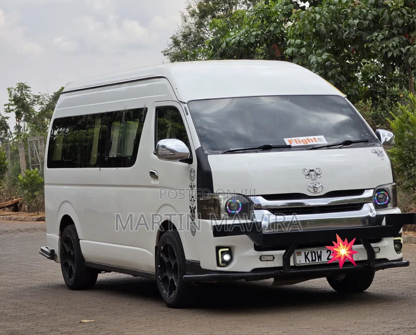 Toyota HiAce 2018 White