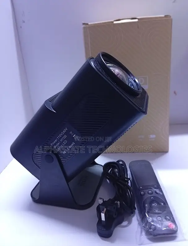 300 ANSI Lumens Android 13 HY320 Projector