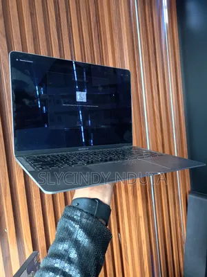 Laptop Apple MacBook Air 8GB Apple M1 SSD 256GB