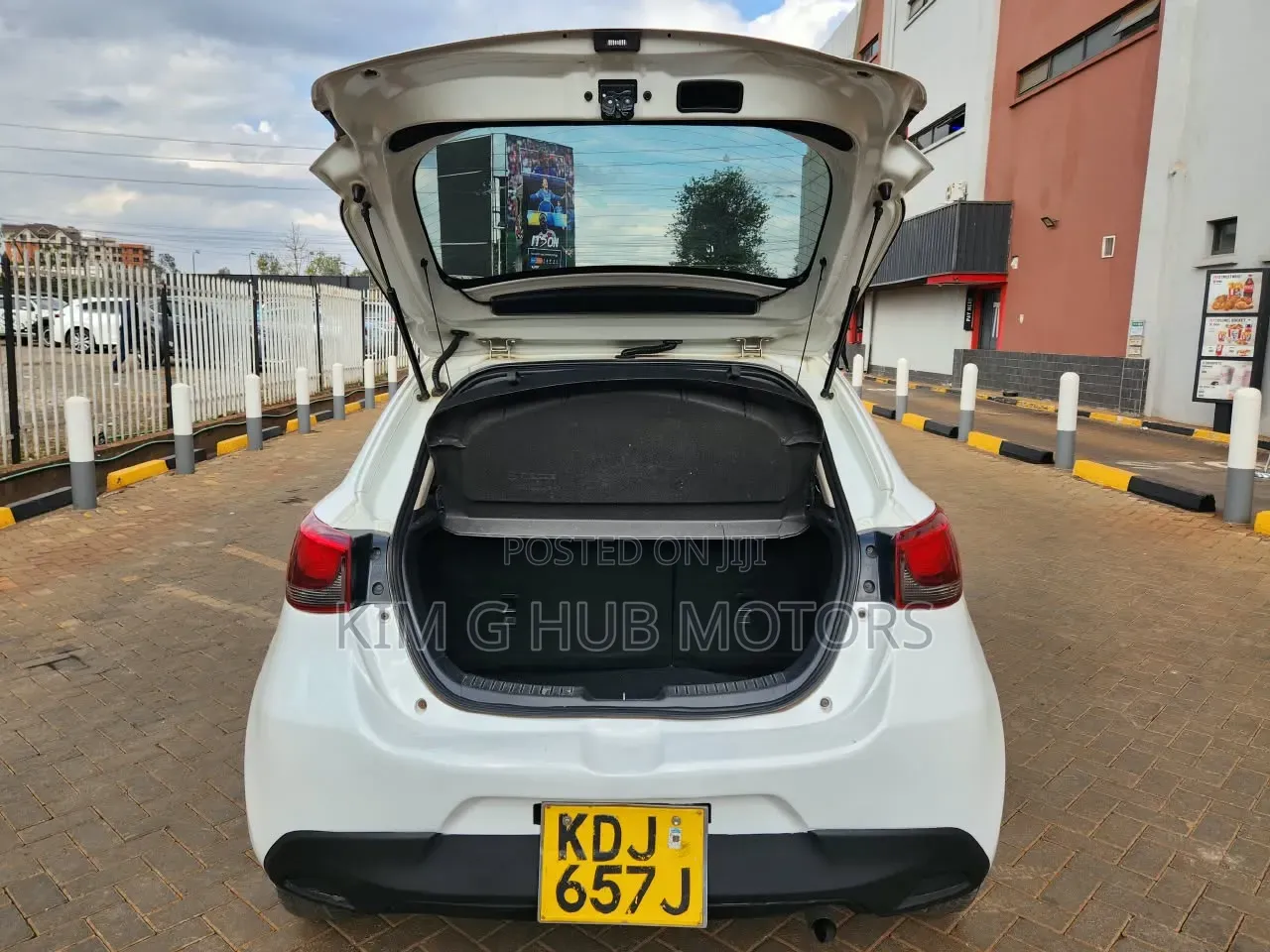 Mazda Demio 2016 Pearl