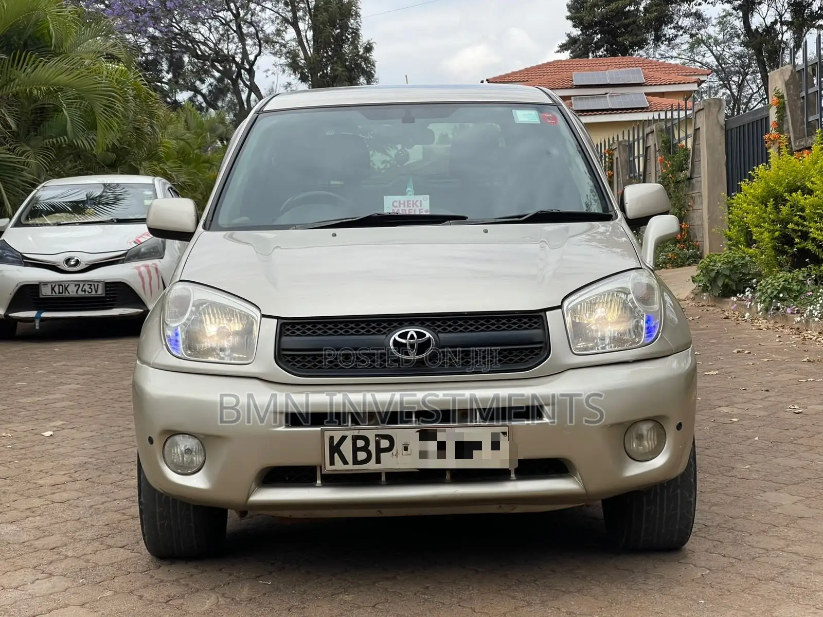 Toyota RAV4 2005 Gold
