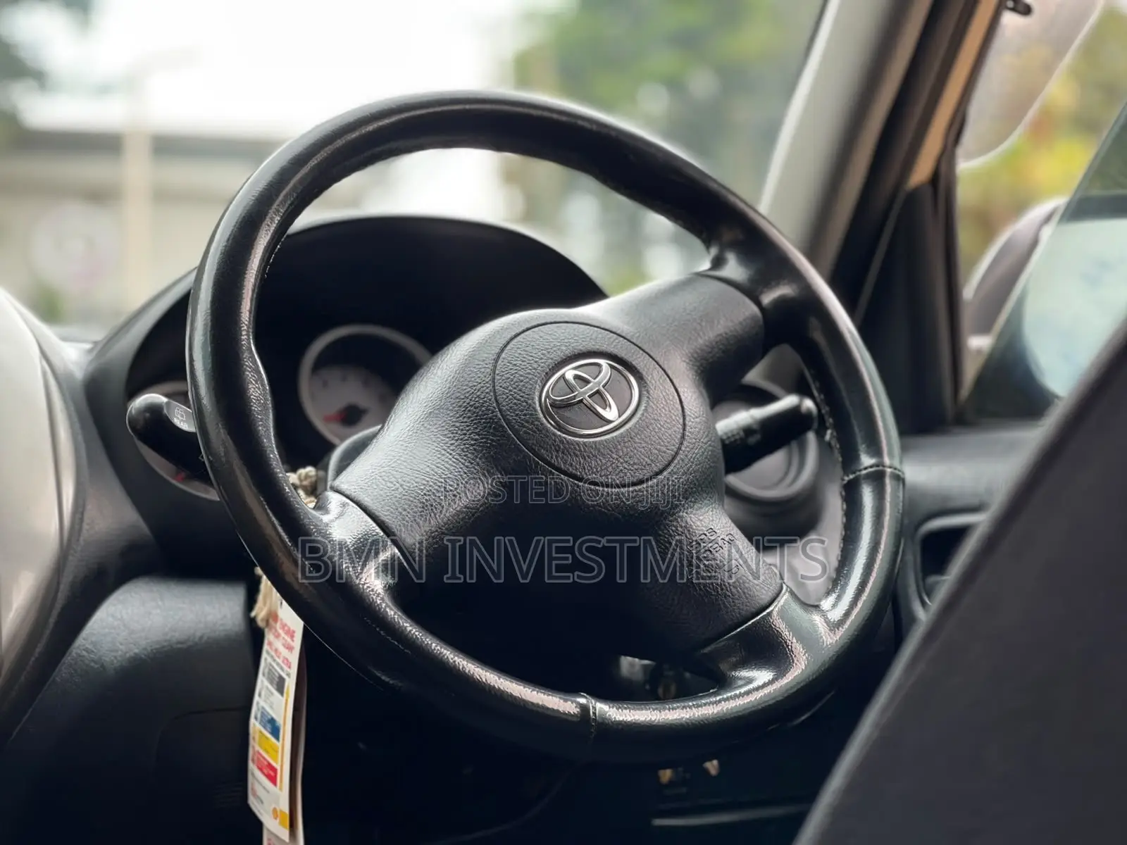 Toyota RAV4 2005 Gold