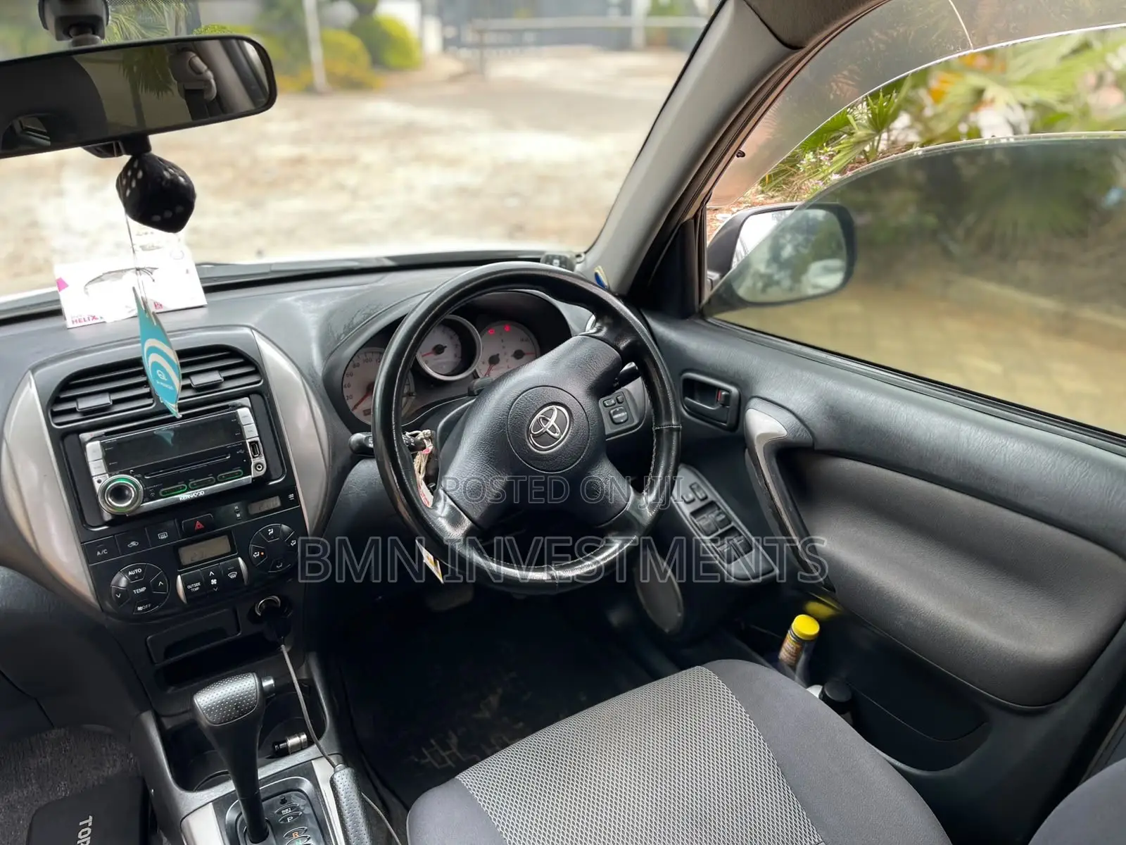 Toyota RAV4 2005 Gold