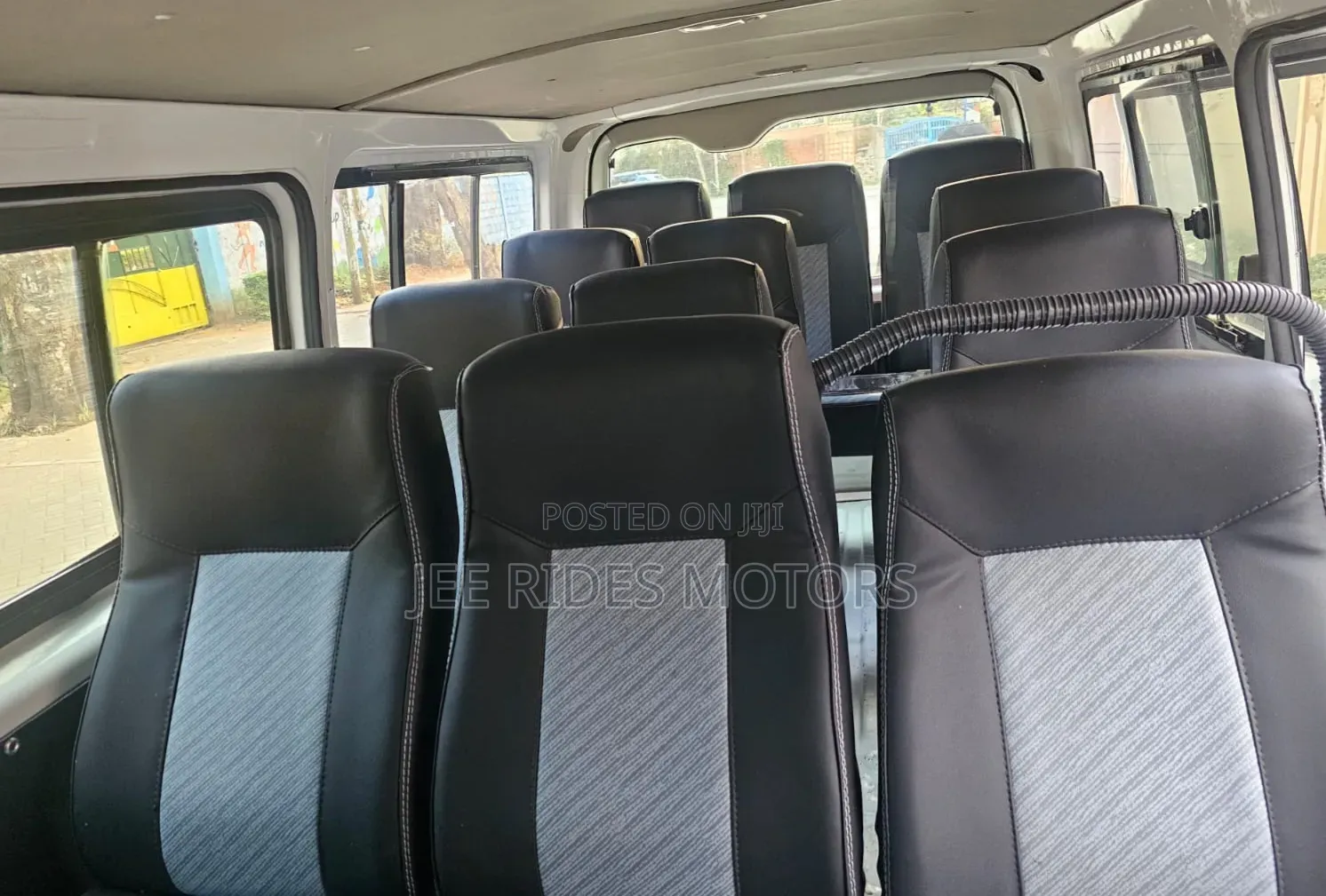 Toyota HiAce 2012 White