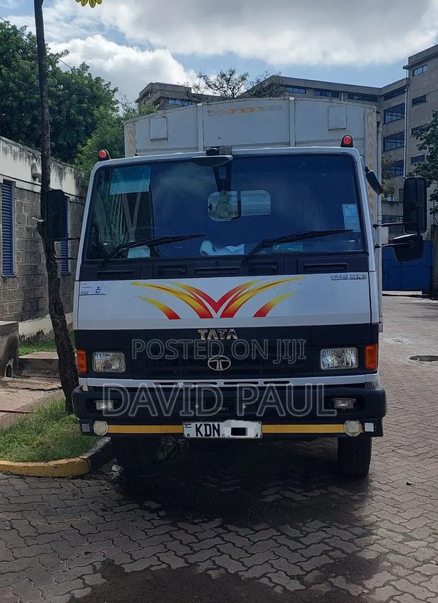 Tata Truck 1216 - thumbnail 2