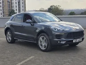 Porsche Macan 2018 Gray