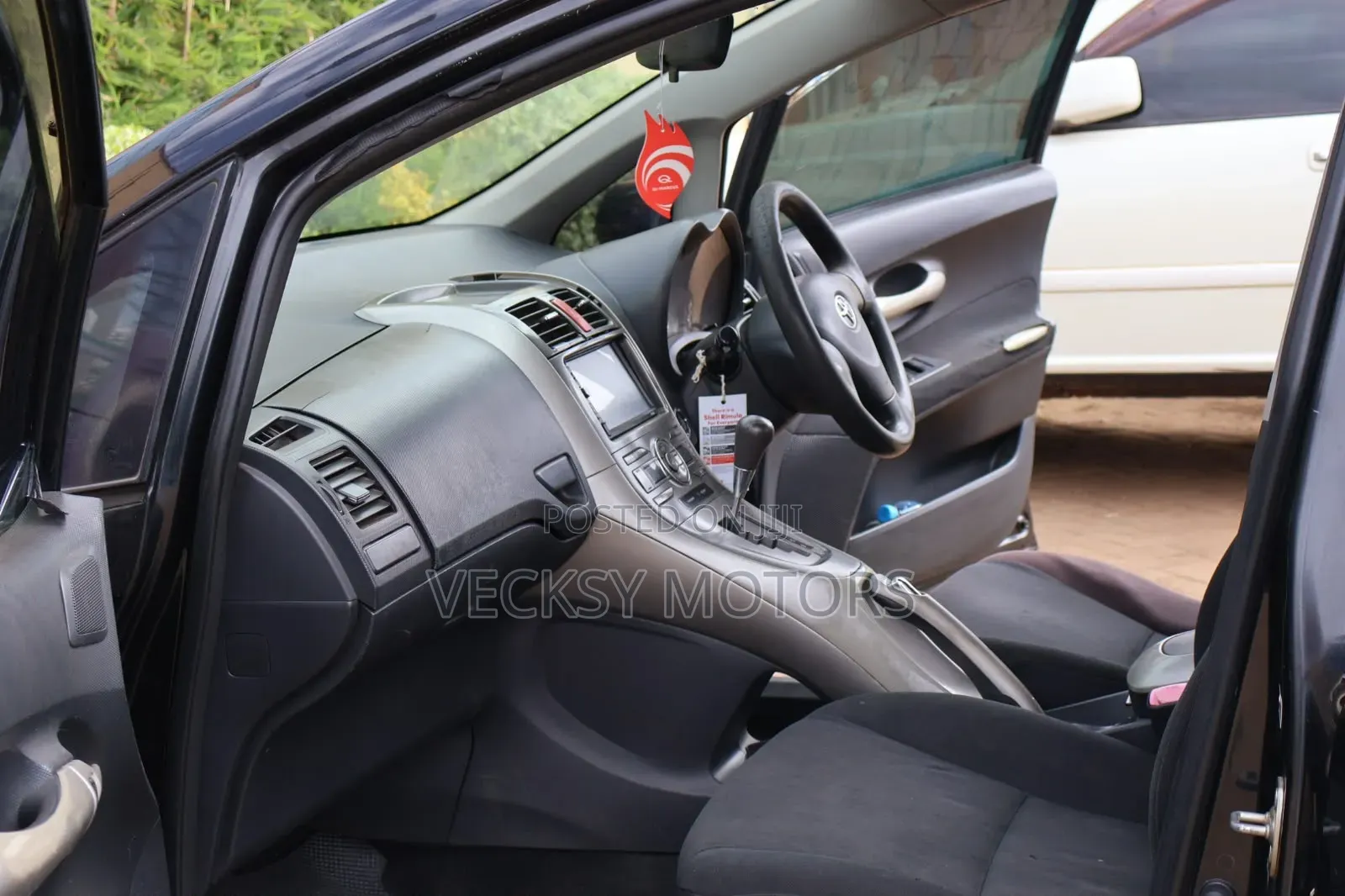 Toyota Auris 2007 Black