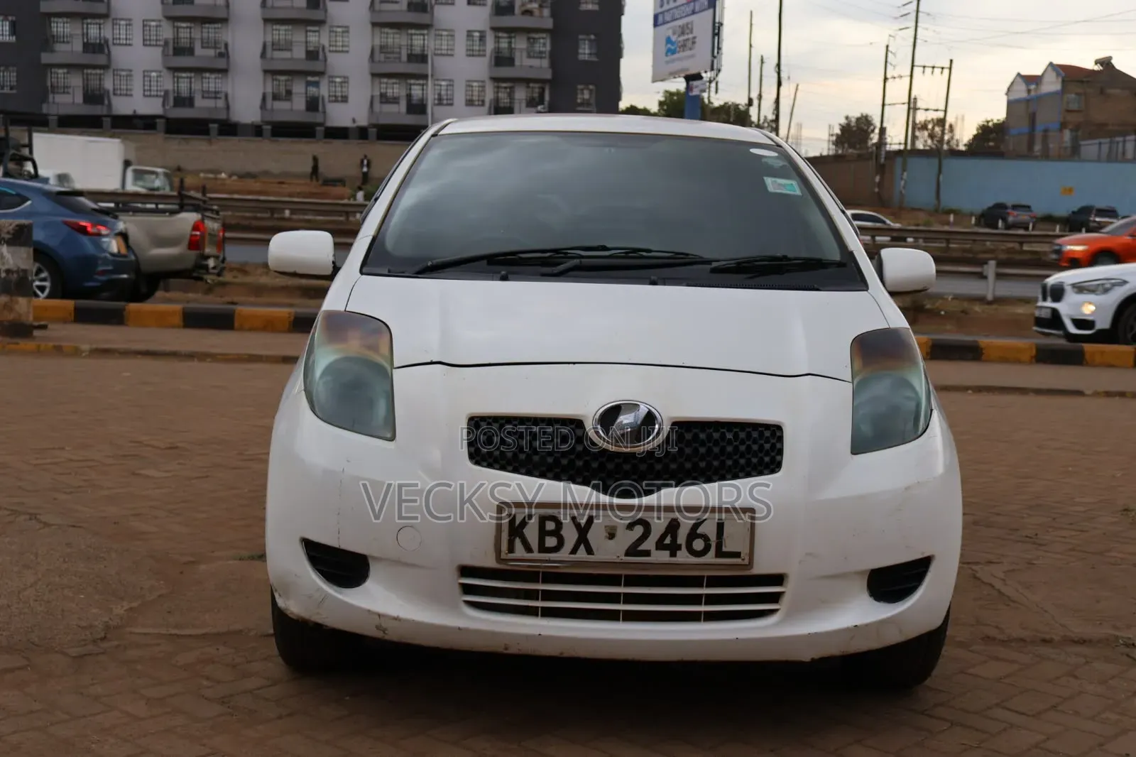 Toyota Vitz 2006 White