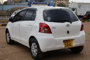 Toyota Vitz 2006 White