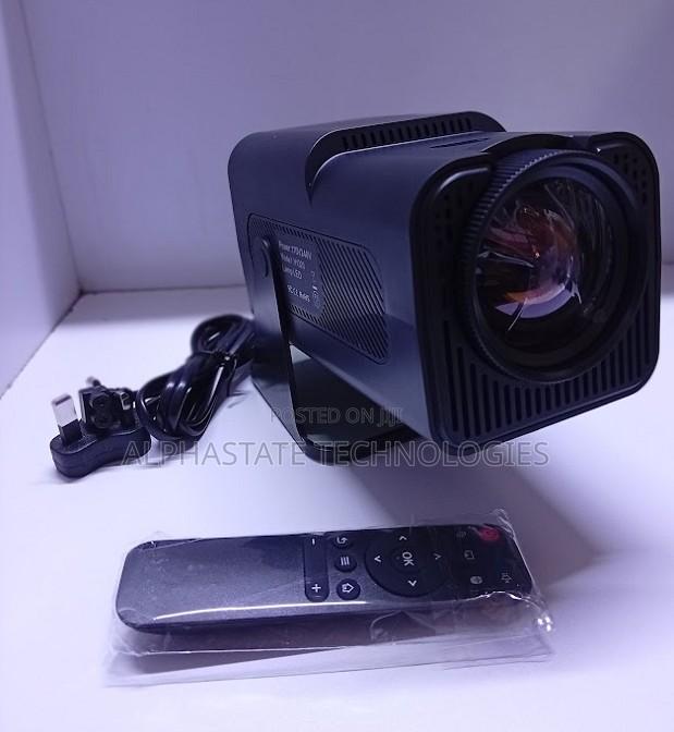 Wi-Fi 6 and Bluetooth 5.0 HY320 Projector - main view