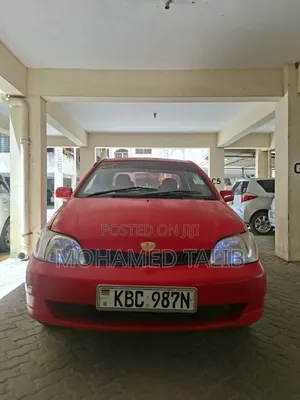 Toyota Platz 1.0 FWD 2001 Red