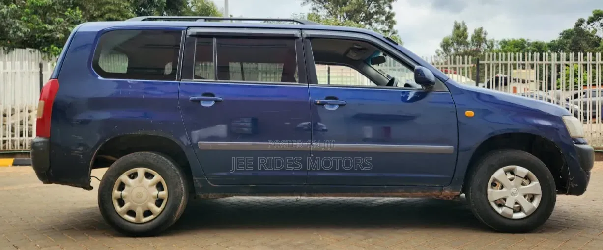 Toyota Probox 2012 Blue