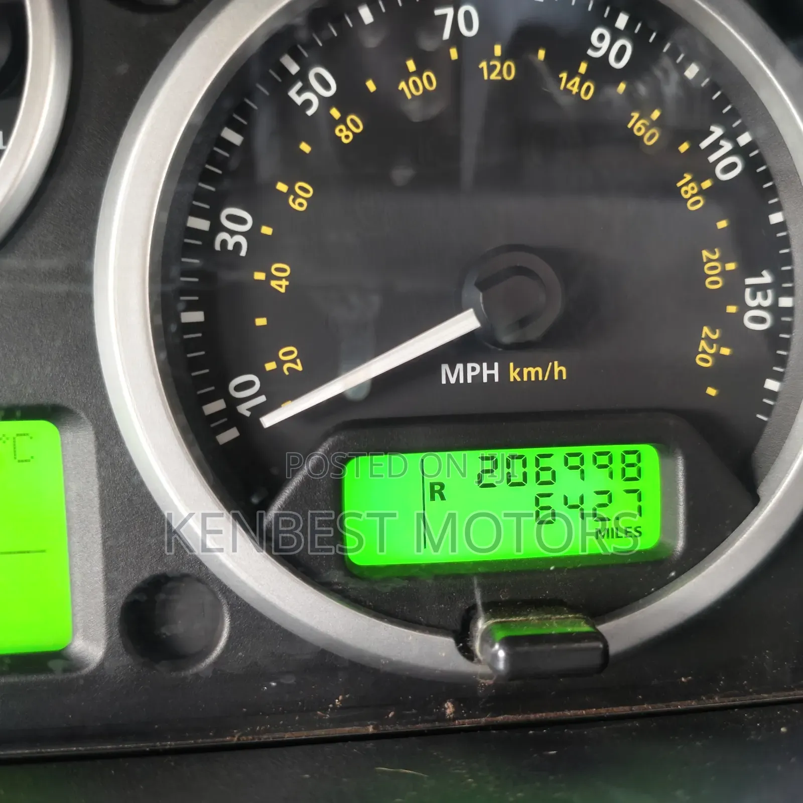 Land Rover Discovery 2004 Green