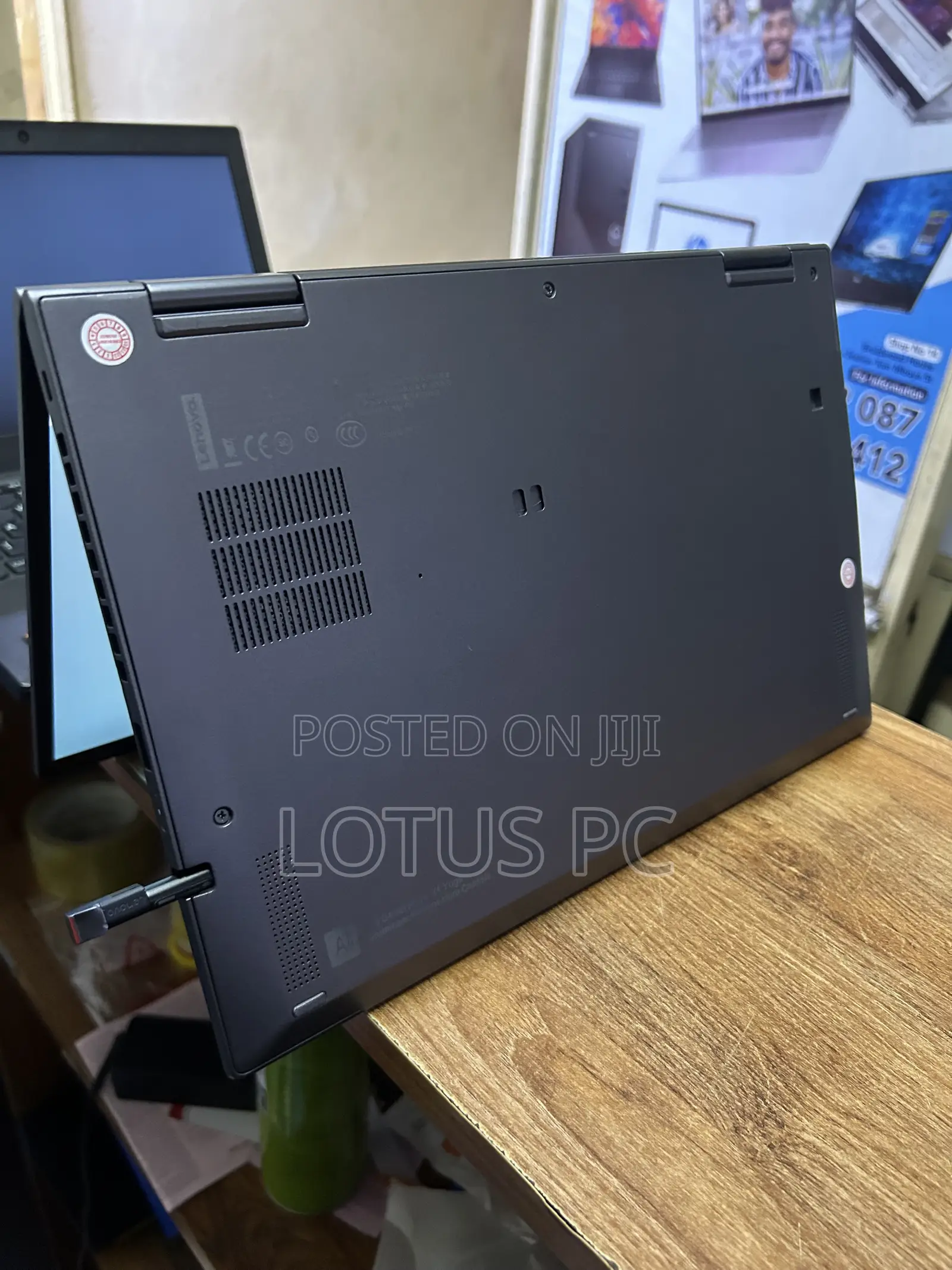 Laptop Lenovo ThinkPad X1 Yoga 8GB Intel Core i5 SSD 256GB