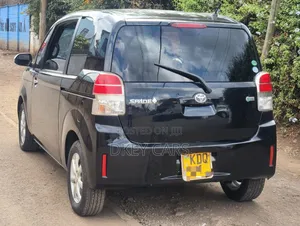 Toyota Spade 2017 Black