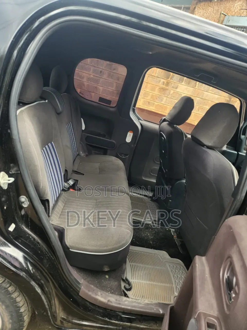 Toyota Spade 2017 Black
