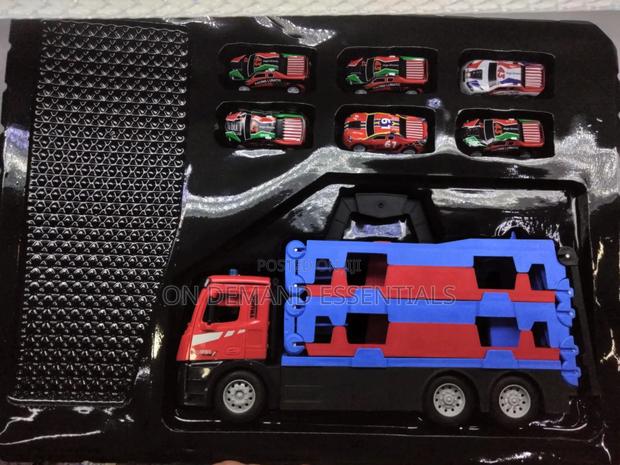 Rail Truck 6 Small Metallic Cars - thumbnail 4