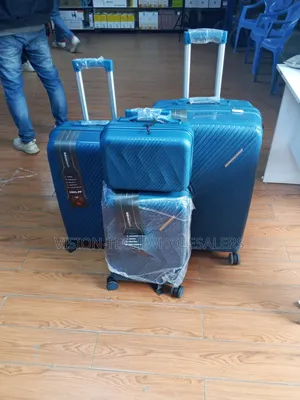 4 in 1 Luxurious Suitcase Set