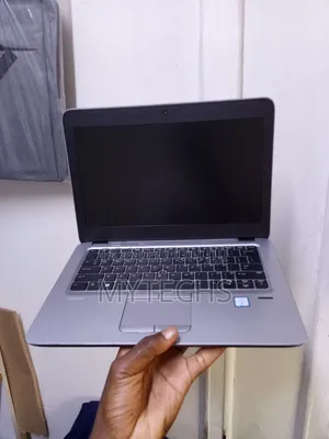 Laptop HP EliteBook 820 G3 8GB Intel Core i5 SSD 256GB