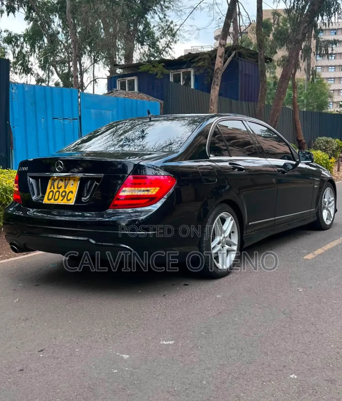 Mercedes-Benz C200 2013 Black