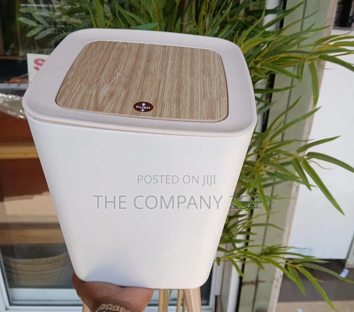Executive Nordic Triangular Trash Bin