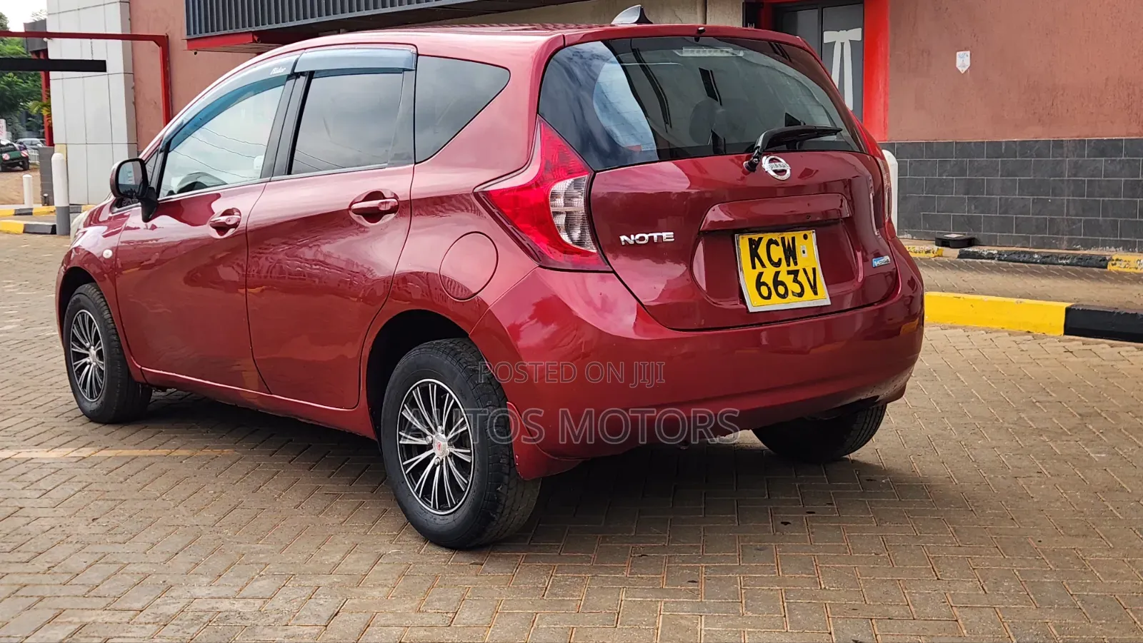 Nissan Note 1.2 Petrol 2012 Red