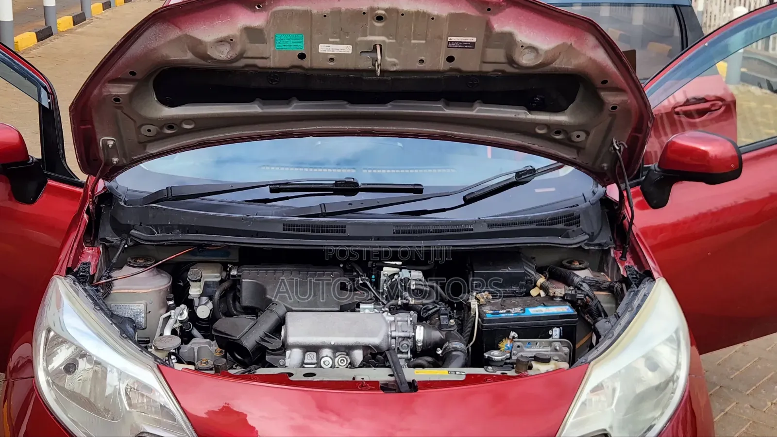 Nissan Note 1.2 Petrol 2012 Red