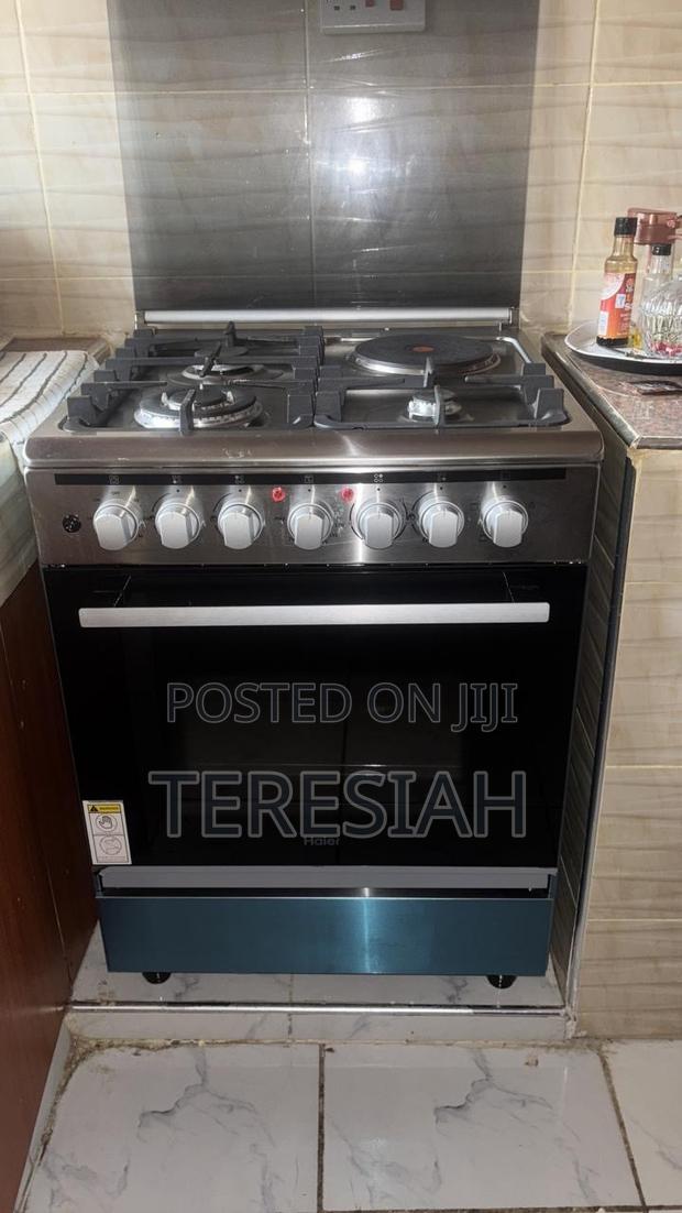 4 Burner Cooker With Oven - thumbnail 2