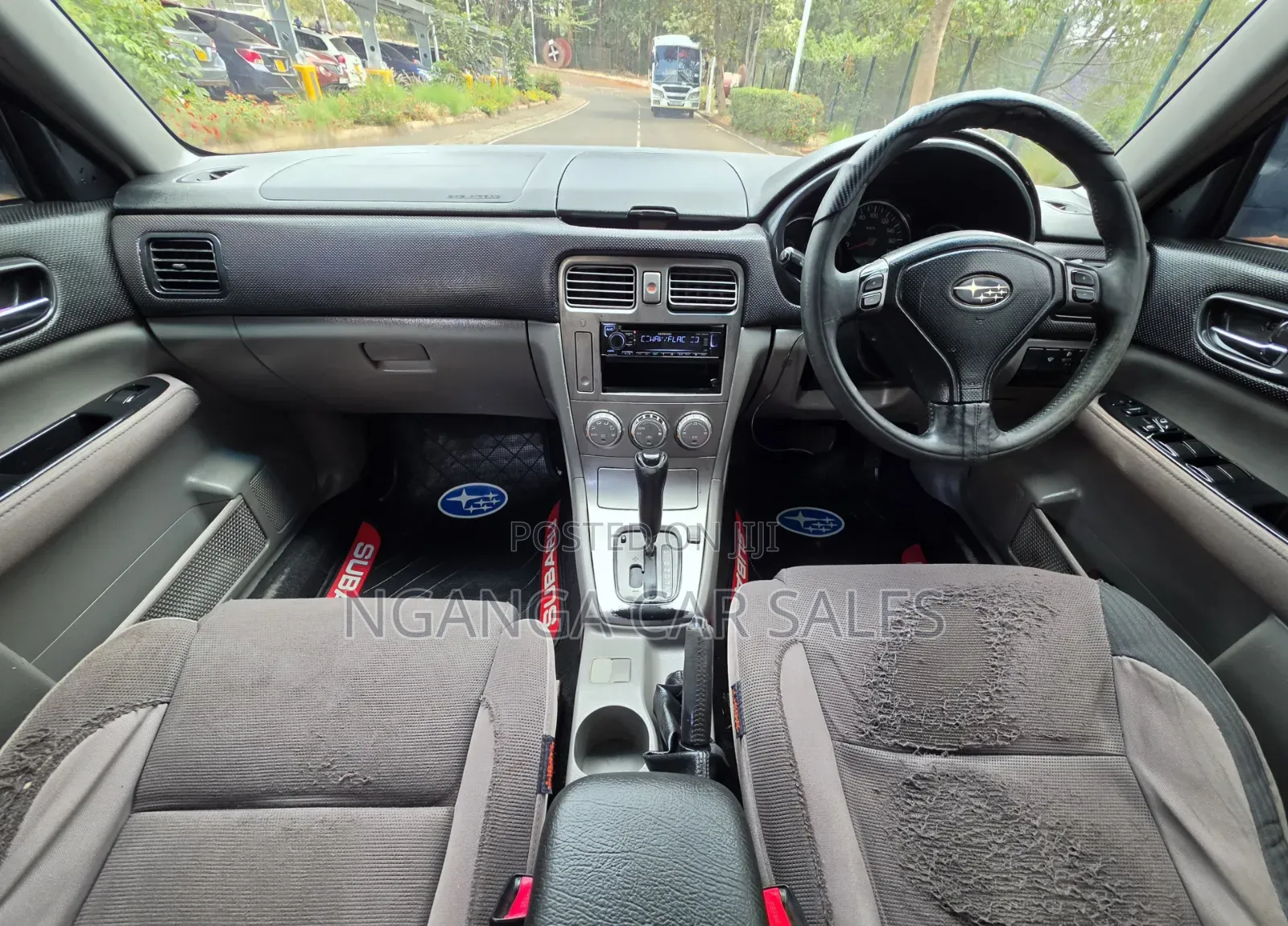 Subaru Forester 2005 Silver