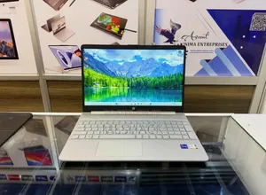 New Laptop HP EliteBook 840 G3 8GB Intel Core i7 SSD 512GB