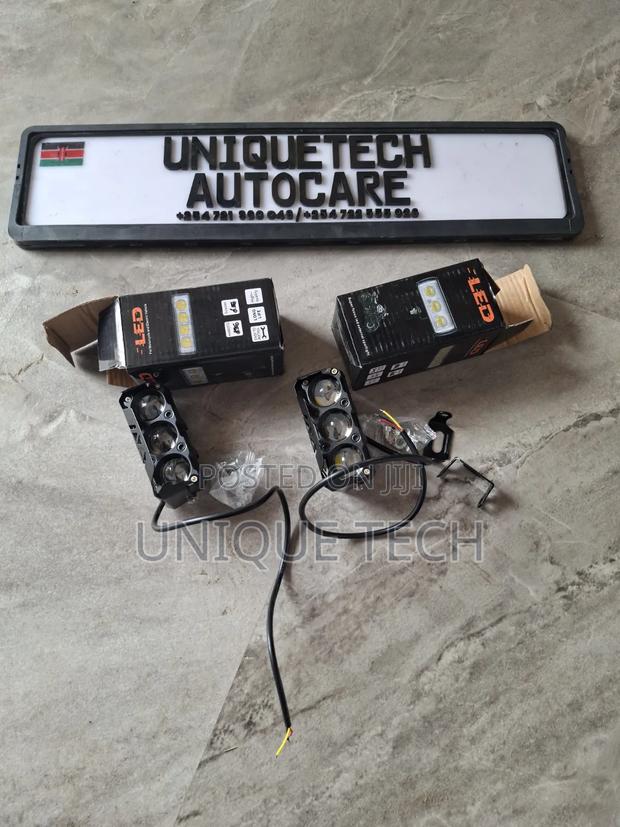 Universal Car and Motorcycle 3 Colour LED Fog Lights