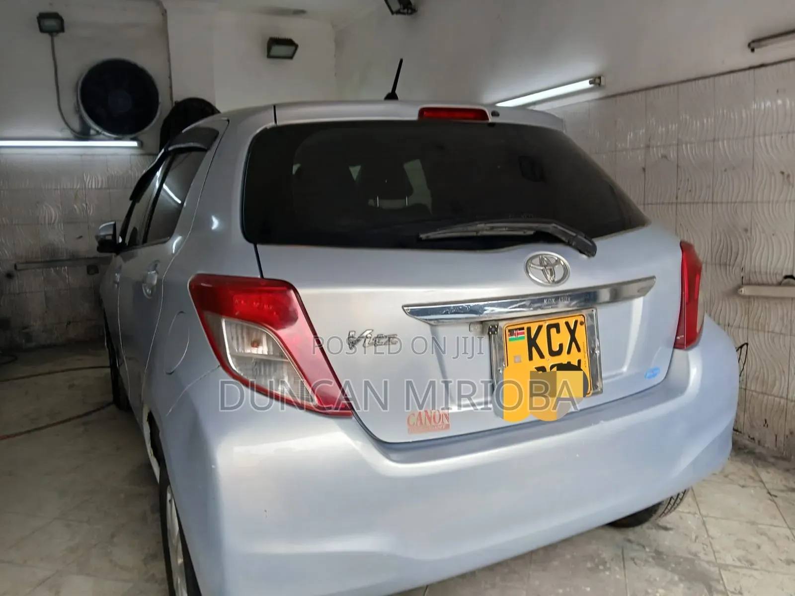 Toyota Vitz 2013 Blue