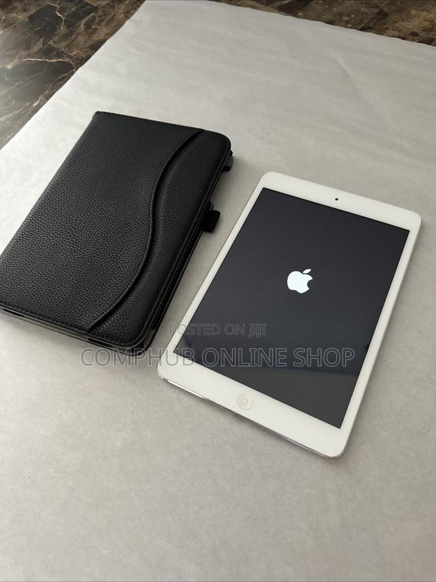 Apple iPad mini 2 16 GB Silver