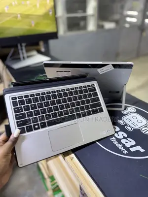 Laptop HP Elite X2 1012 G2 8GB Intel Core i5 SSD 256GB