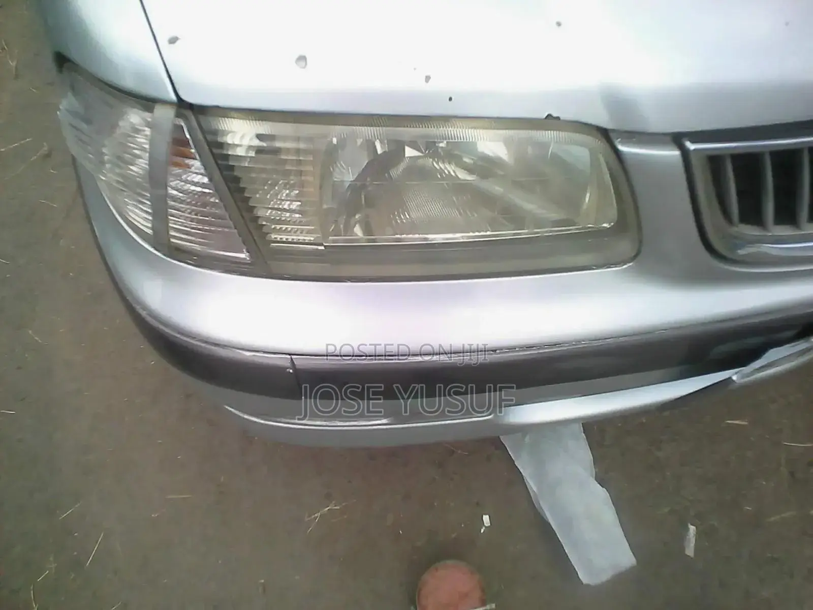 Nissan FB15 2000 Silver