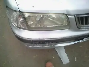 Nissan FB15 2000 Silver