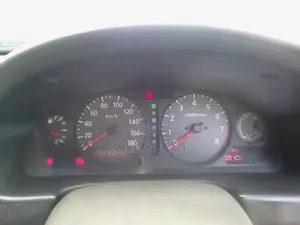 Nissan FB15 2000 Silver