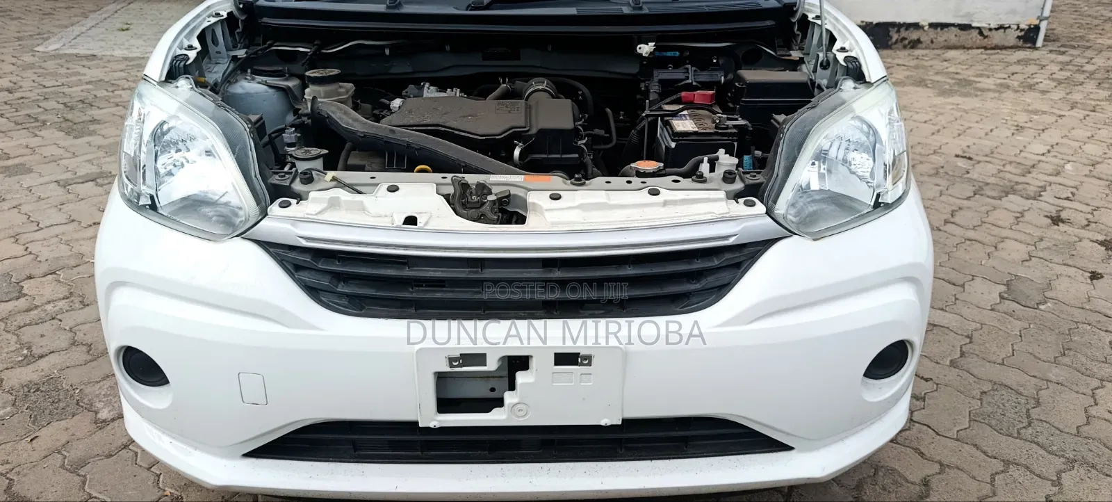 Toyota Passo 2019 White