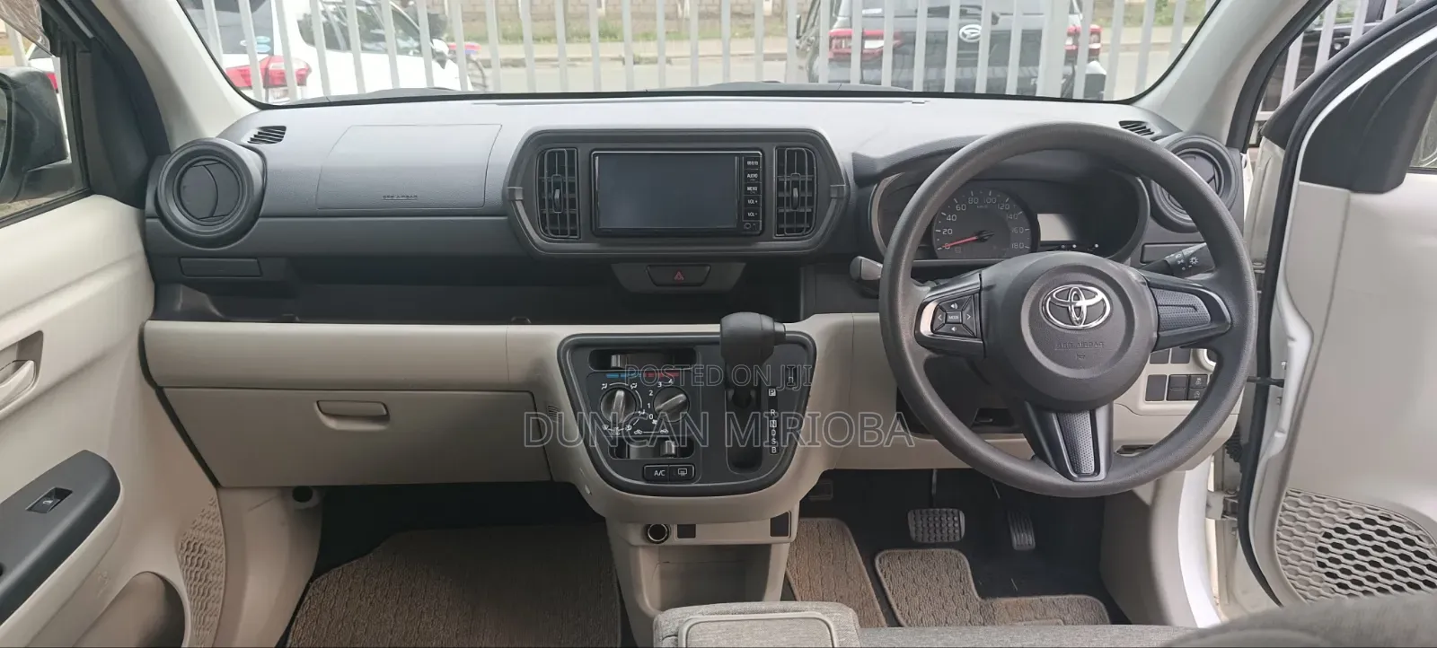 Toyota Passo 2019 White