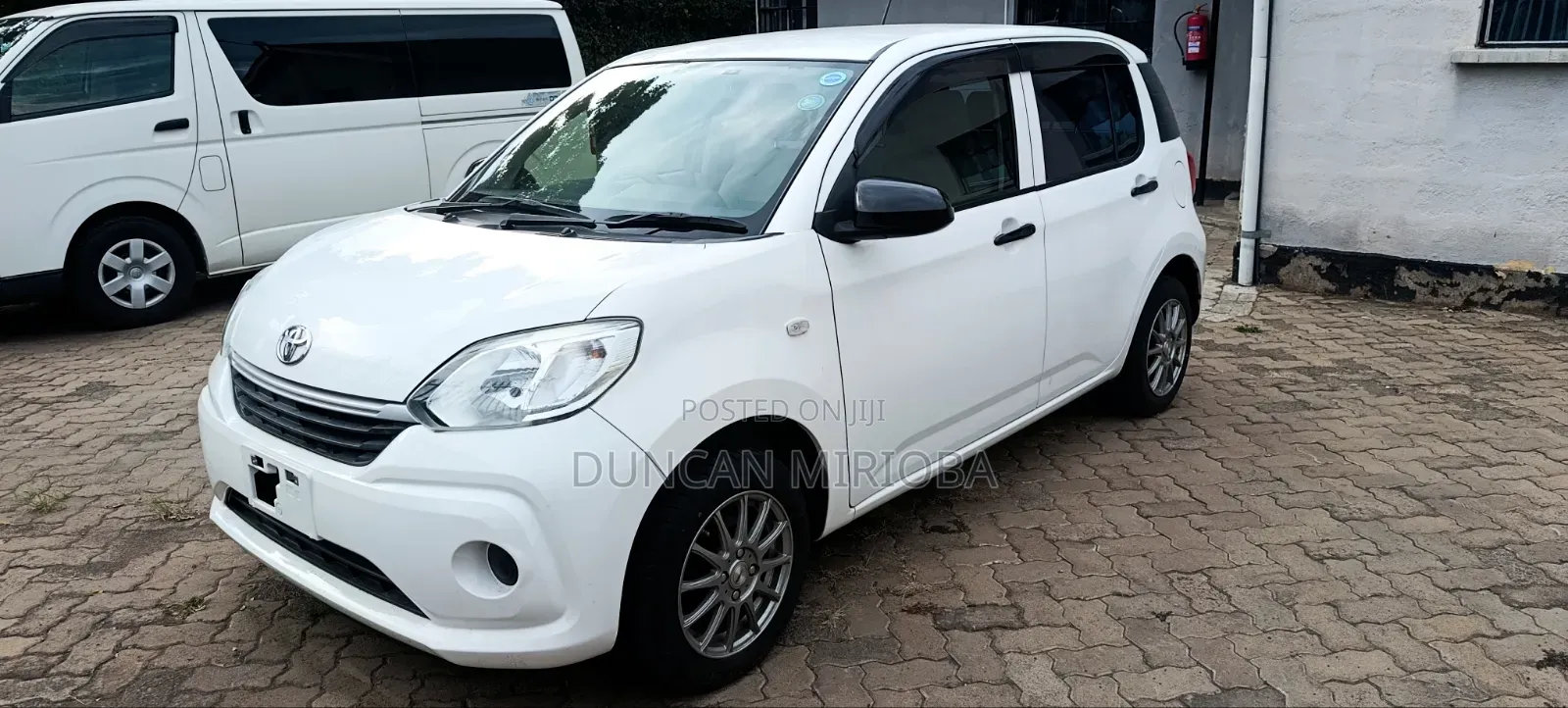 Toyota Passo 2019 White