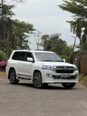 Toyota Land Cruiser 4.6 V8 ZX 2010 White