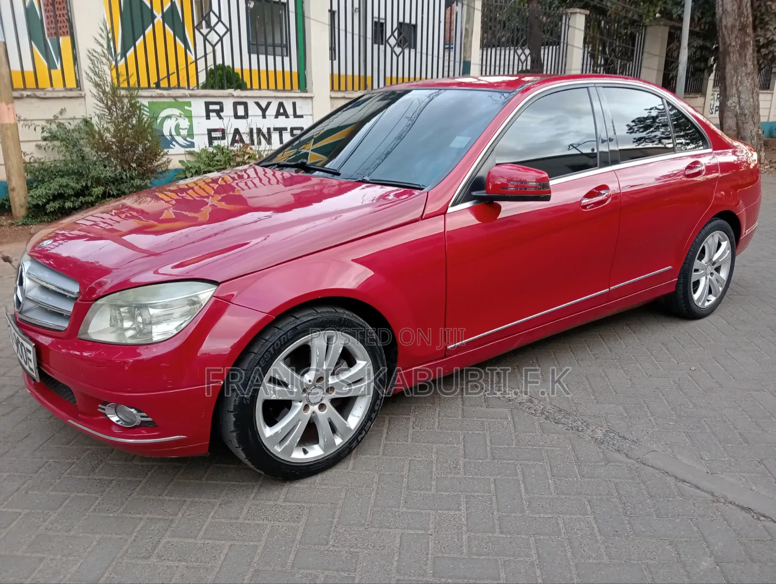 Mercedes-Benz C200 2010 Red