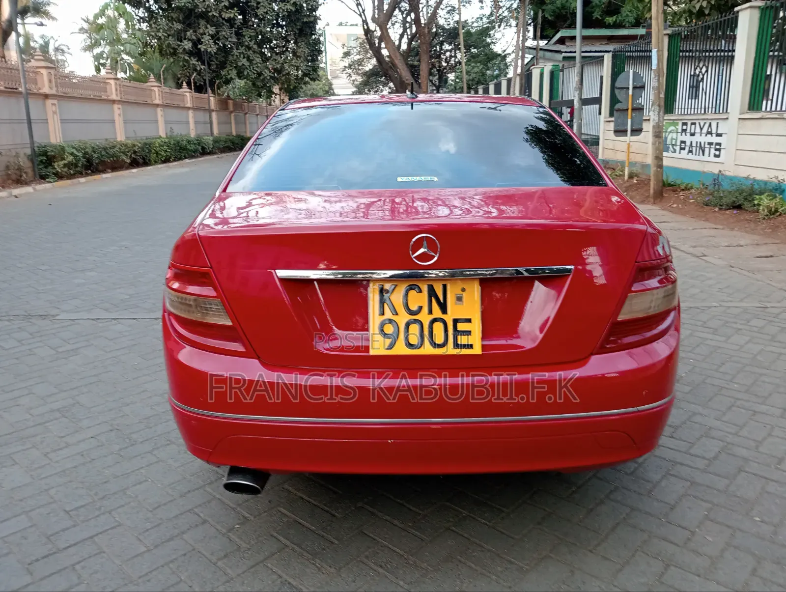 Mercedes-Benz C200 2010 Red